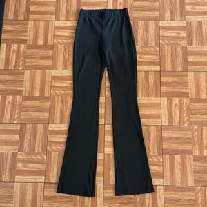 H&M black flare ribbed leggings. Worn only a couple of times.